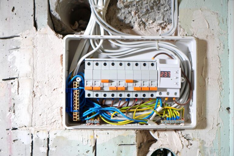 circuit breakers installed in house renovation